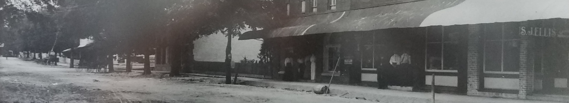 1909 - S. Main St